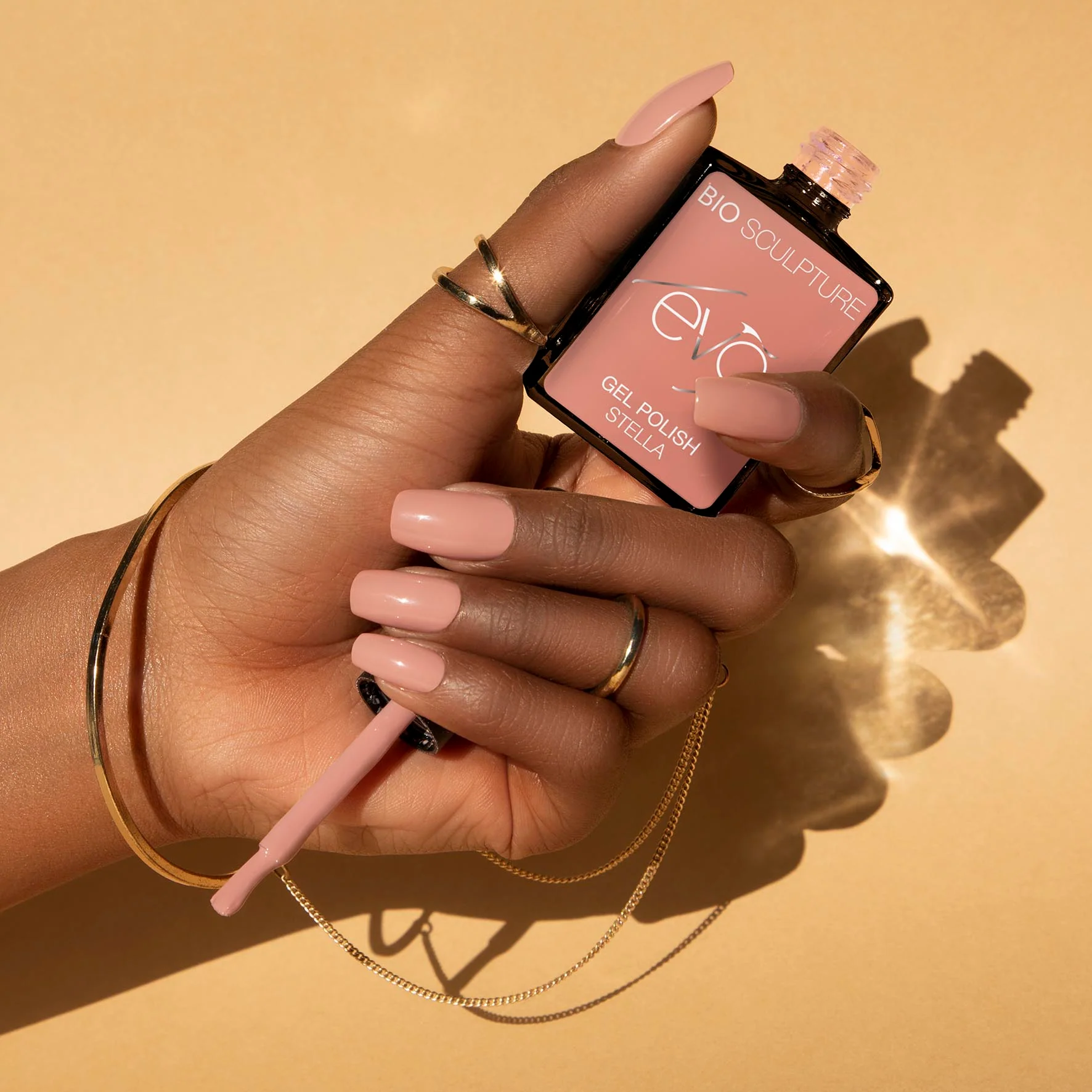 The New French Mani Trend We Love | SheerLuxe